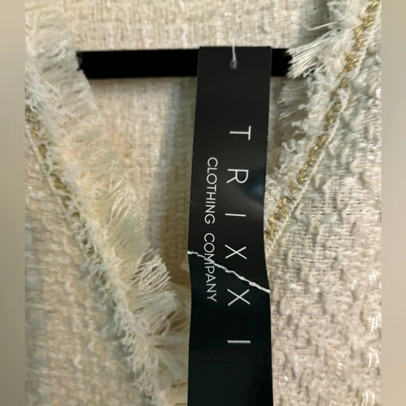 NWT Trixxi Sleeveless Bouclé Button Up Fringed 100% Polyester Mini Dress - Picture 6 of 8